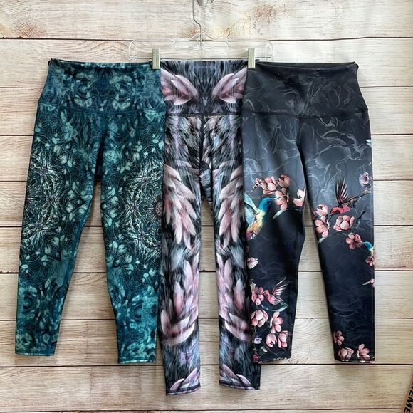 EVOLUTION AND CREATION THREE PAIR OF LEGGINGS - Picture 1 of 12